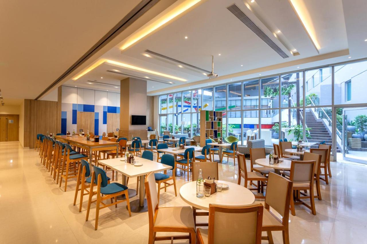 Holiday Inn Express & Suites Bengaluru Old Madras Road By Ihg Hoskote Exterior photo