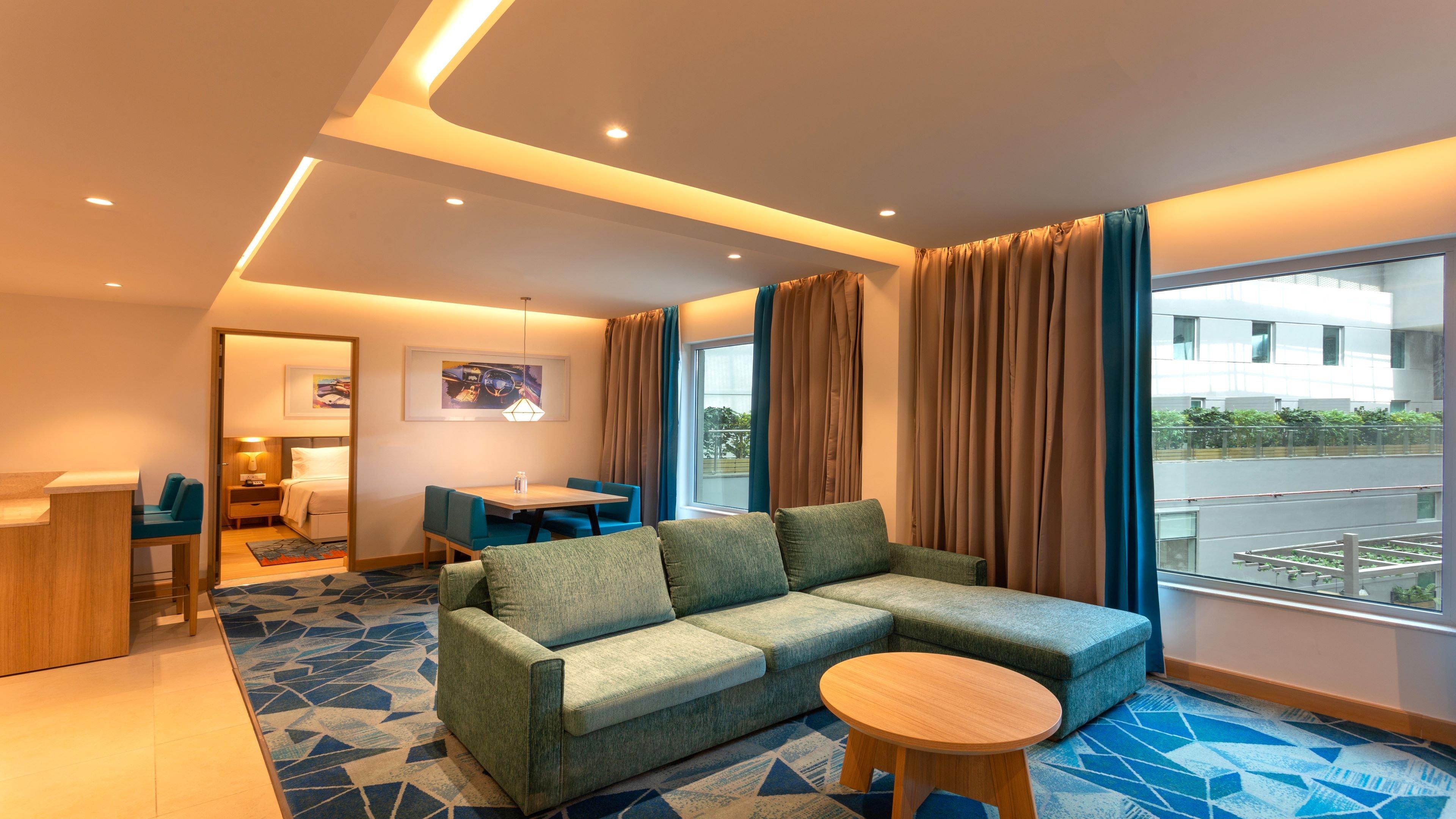 Holiday Inn Express & Suites Bengaluru Old Madras Road By Ihg Hoskote Exterior photo